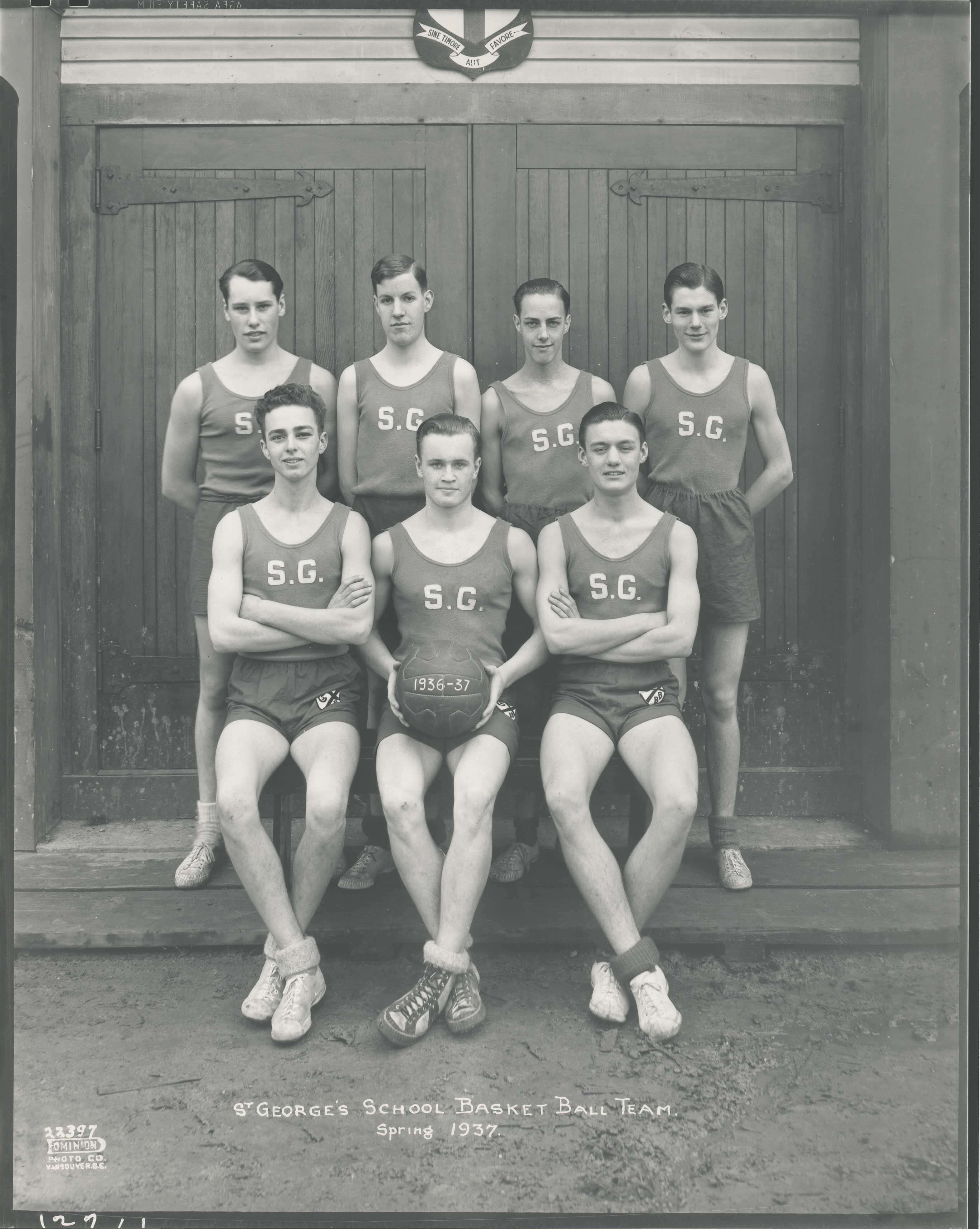The 1937 Senior Basketball team